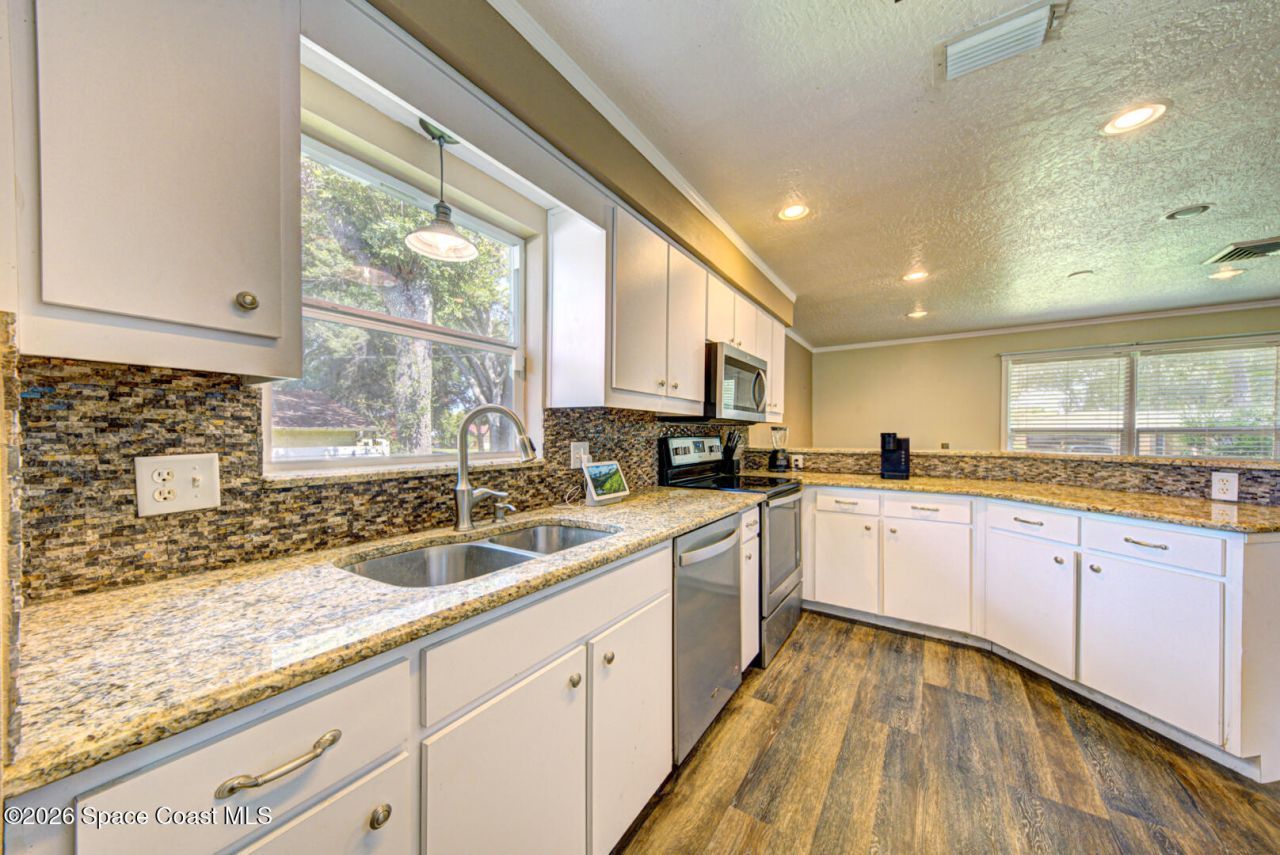 4247 Will Scarlet Drive , Titusville, FL 32796 Photo