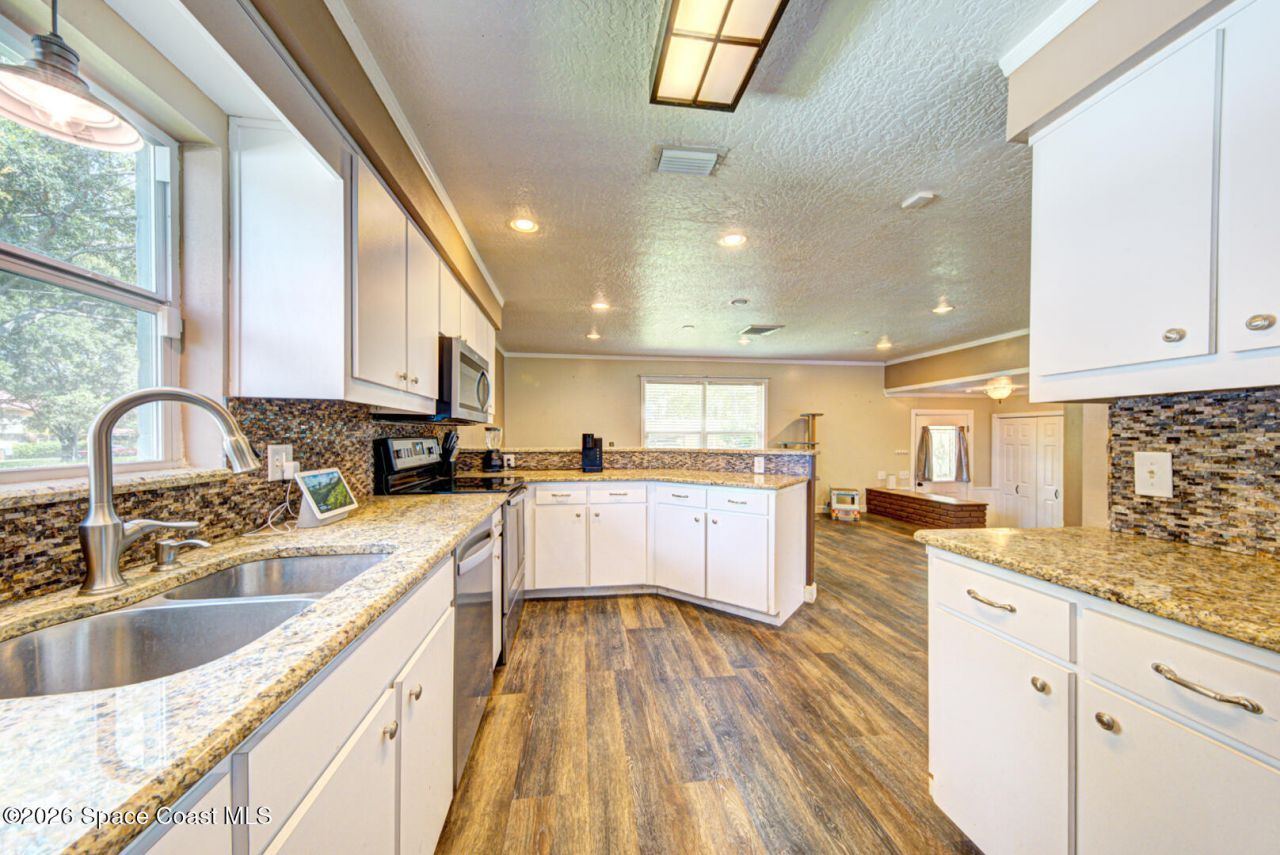 4247 Will Scarlet Drive , Titusville, FL 32796 Photo