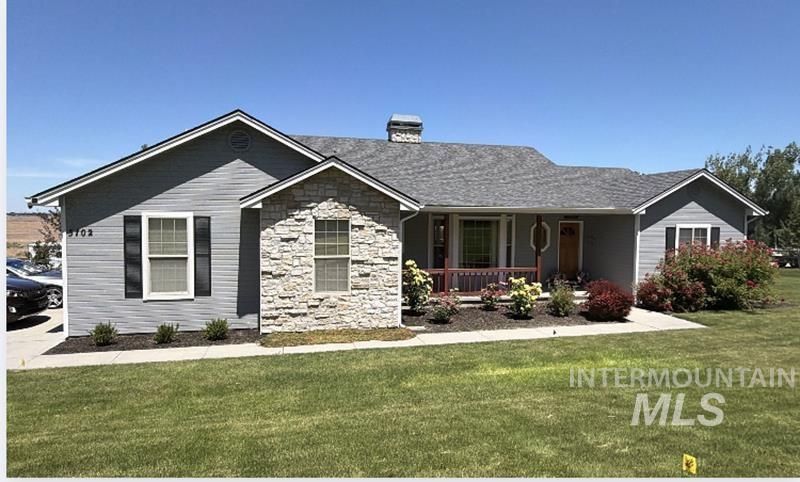 5702 W Hollilynn Dr, Boise, ID 83709 Main Photo