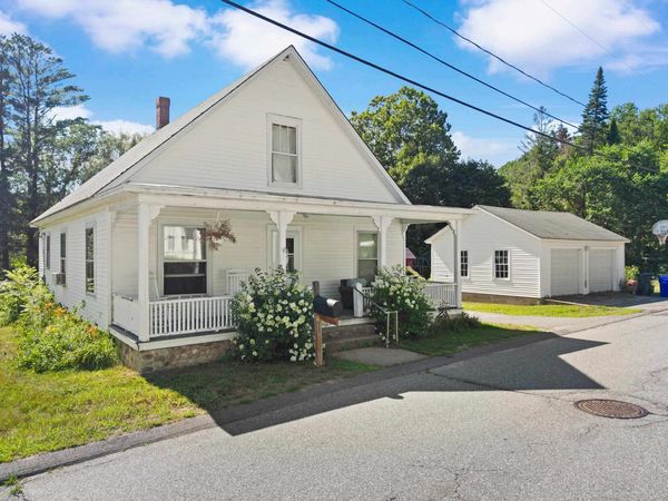 11 Summer Street, Goffstown, NH 03045