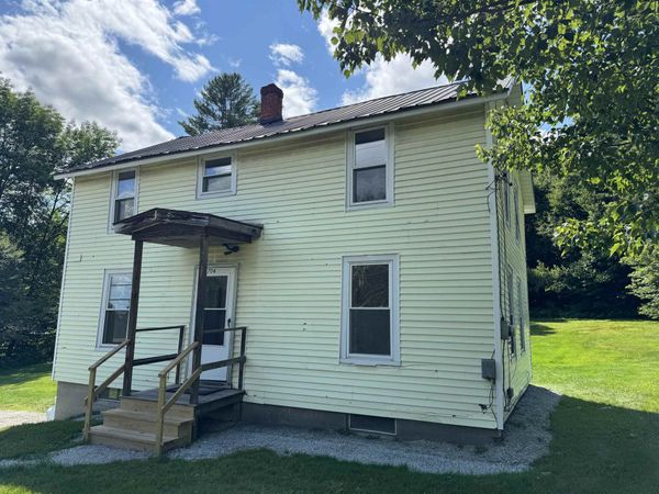 706 Vermont Route 12, Middlesex, VT 05602