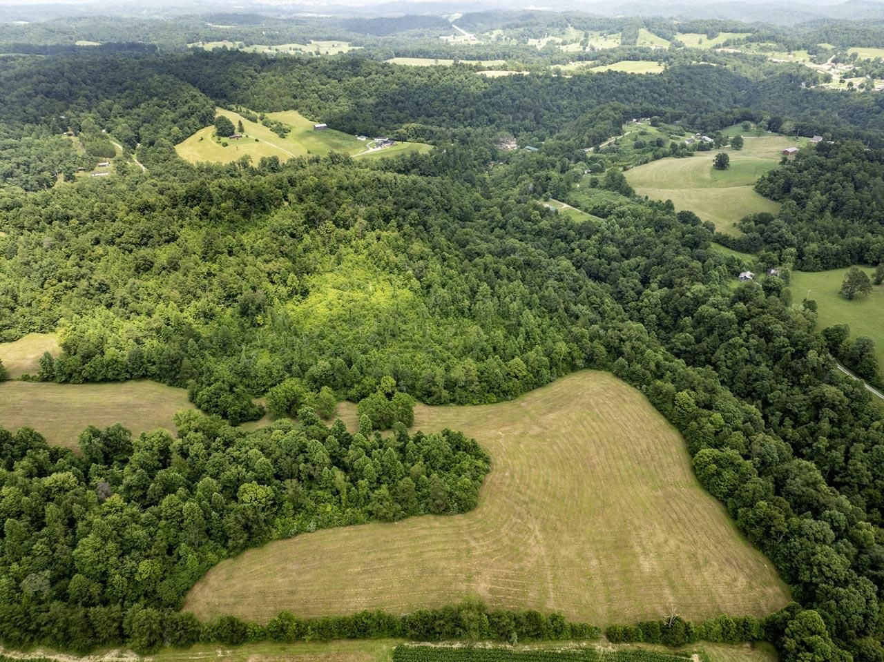 1990 State Highway 556, Sandy Hook, KY 41171