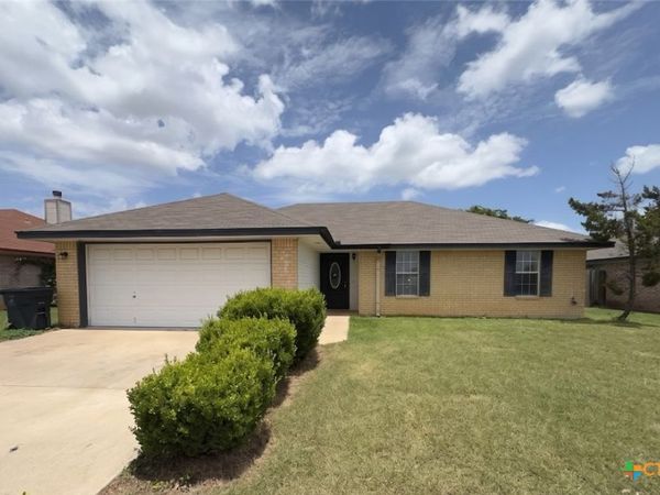 2005 Agate Drive , Killeen, TX 76549