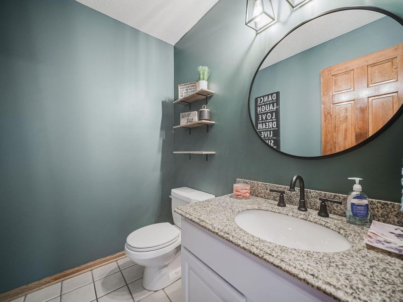 579 Olde Mill Drive, Westerville, OH 43082 Photo 12