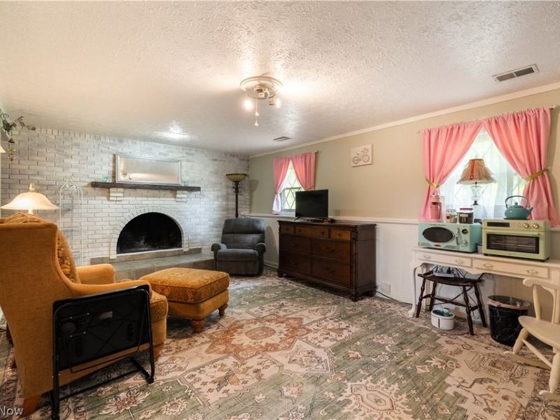 1977 Massillon Road, Akron, OH 44312 Photo 16