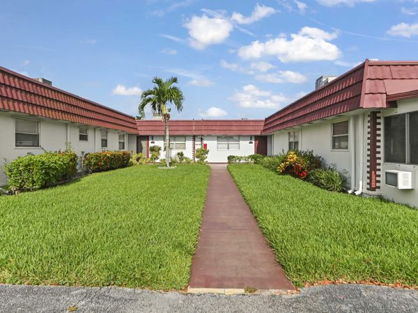 209 WATERFORD I, Delray Beach, FL 33446