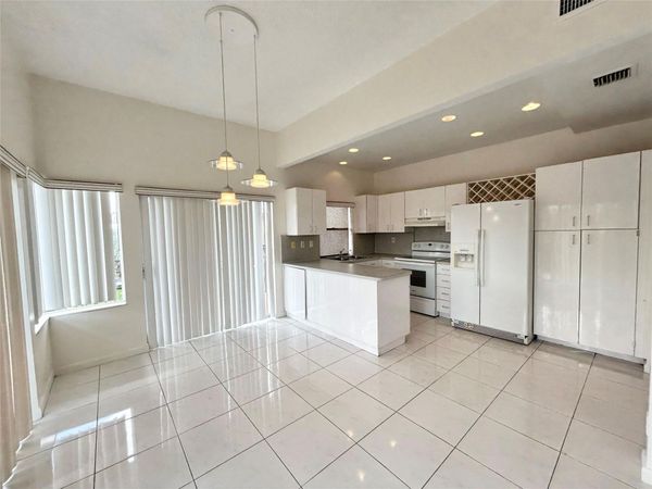 4850 SW 63RD Terrace, Unit 231, Davie, FL 33314