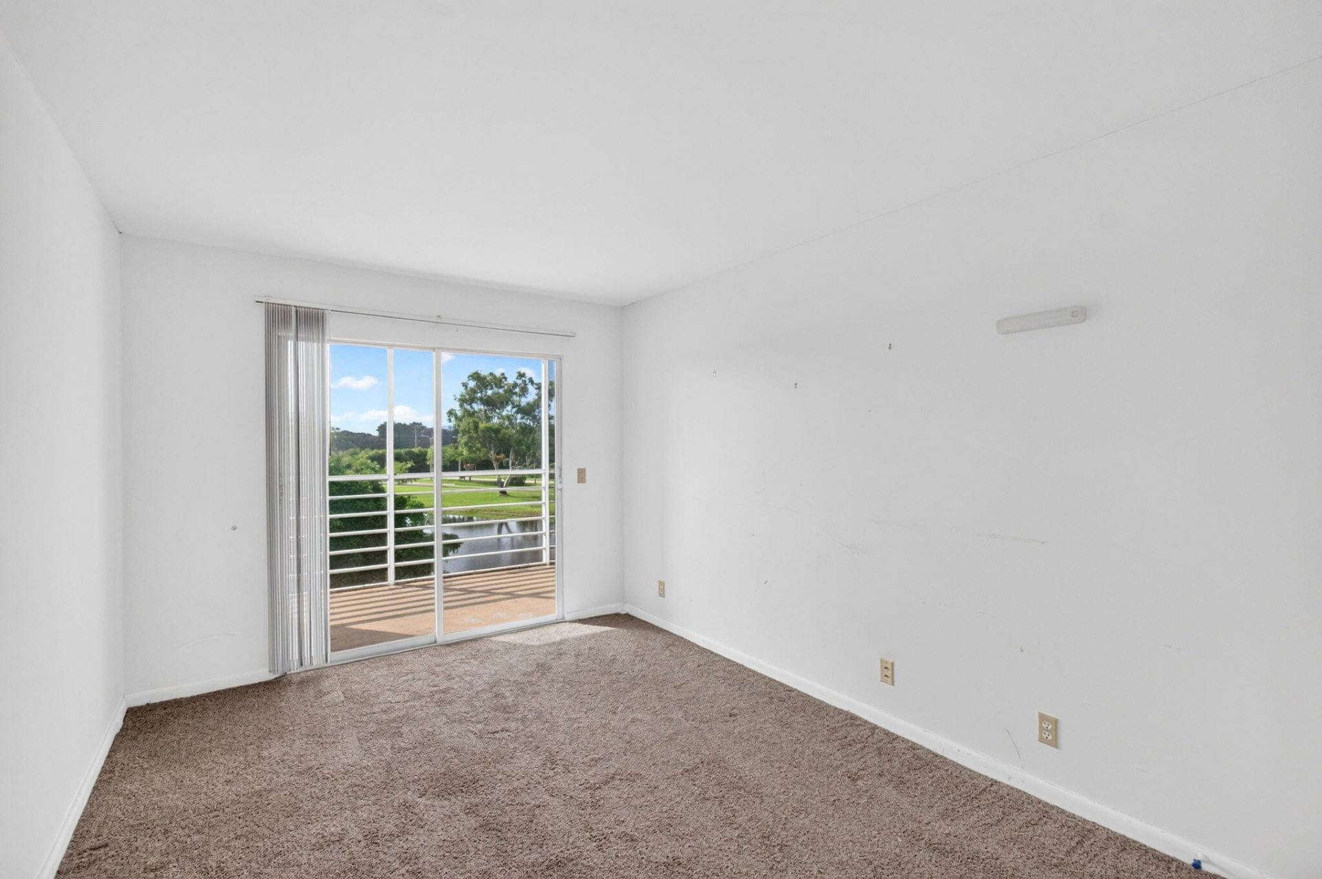 4039 Hythe C, Boca Raton, FL 33434 Photo