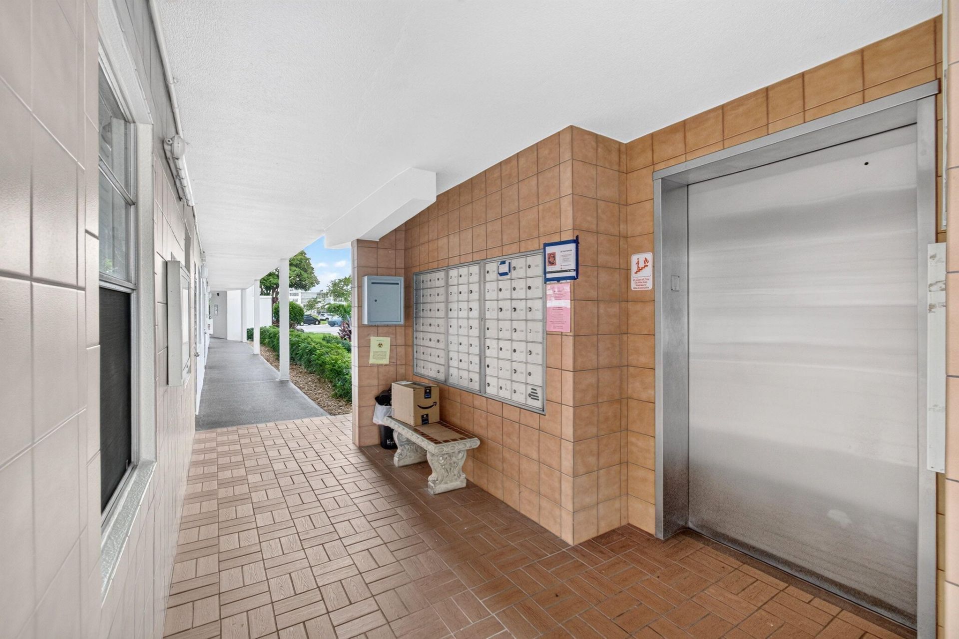 4039 Hythe C, Boca Raton, FL 33434 Photo