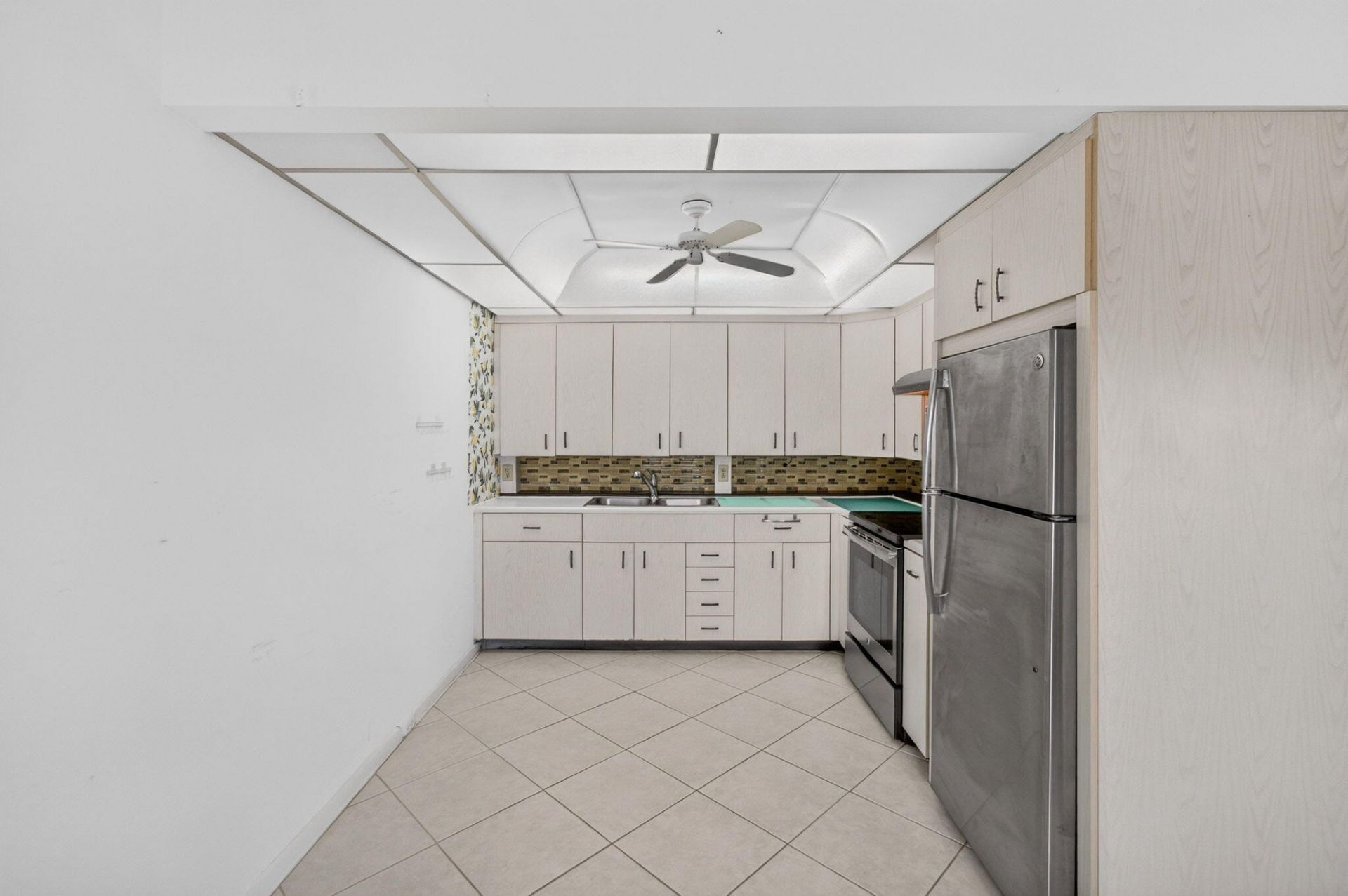 4039 Hythe C, Boca Raton, FL 33434 Photo