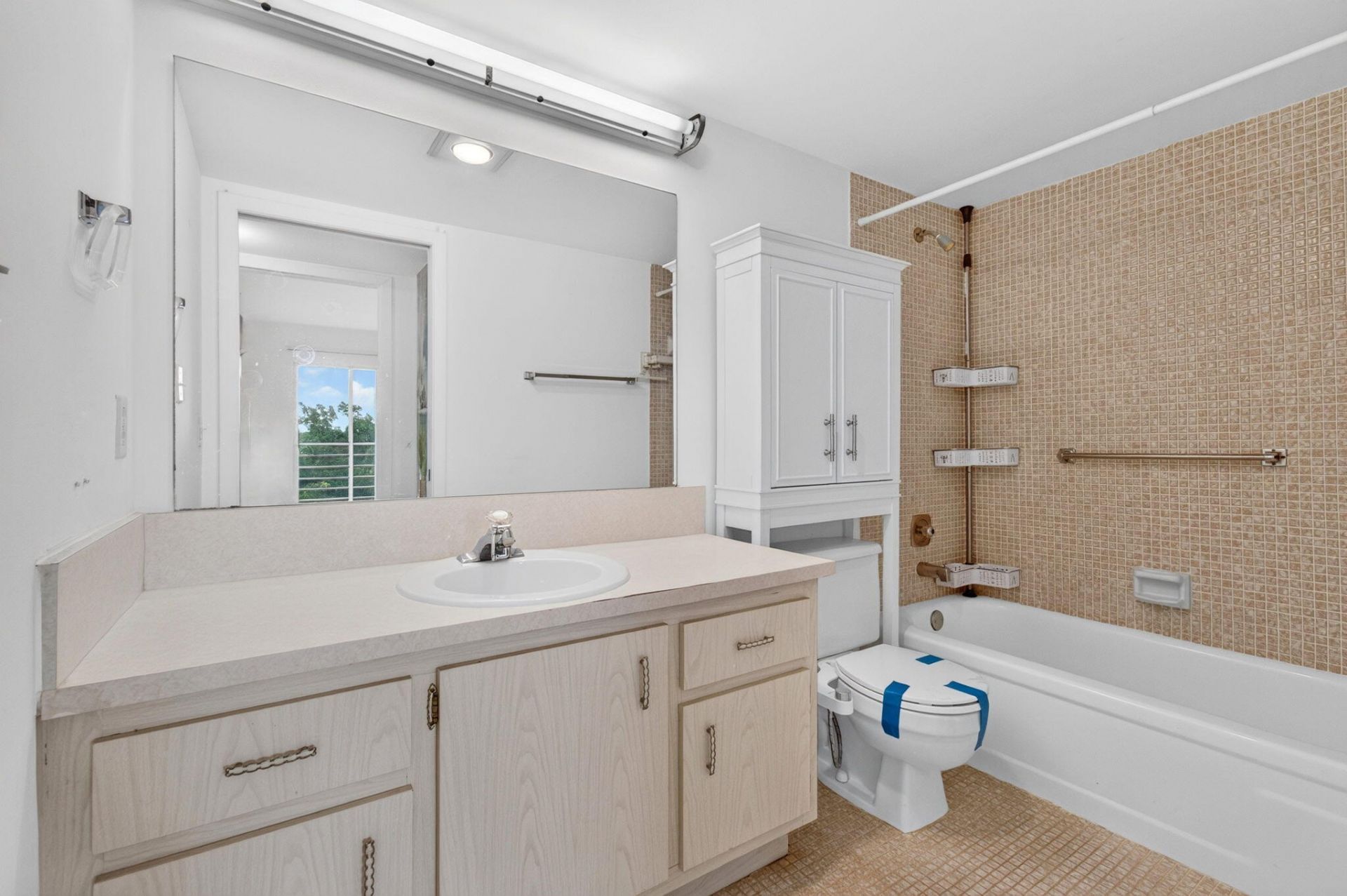 4039 Hythe C, Boca Raton, FL 33434 Photo