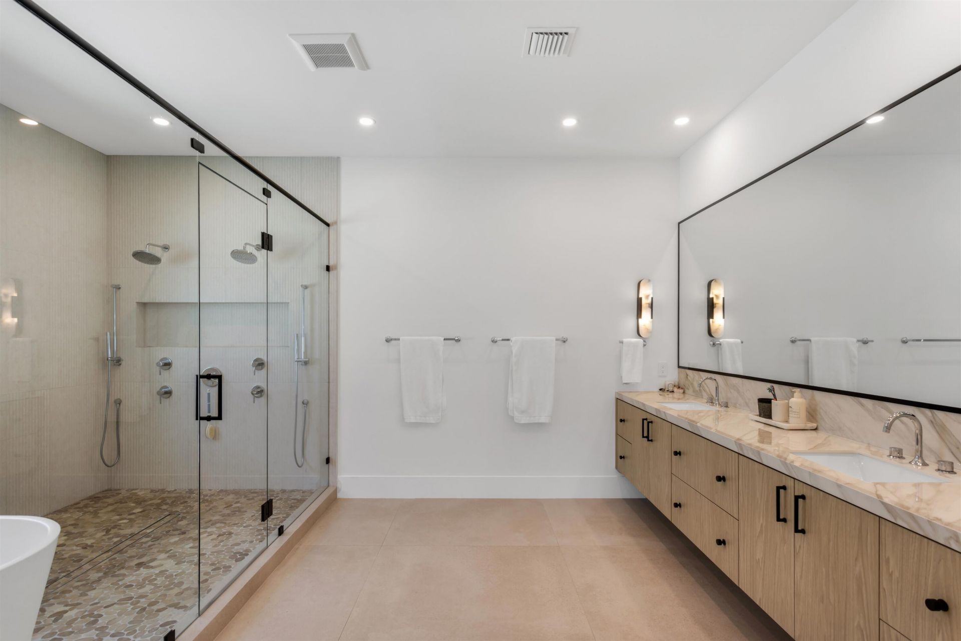 2420 NE 48th Street, Lighthouse Point, FL 33064 Photo