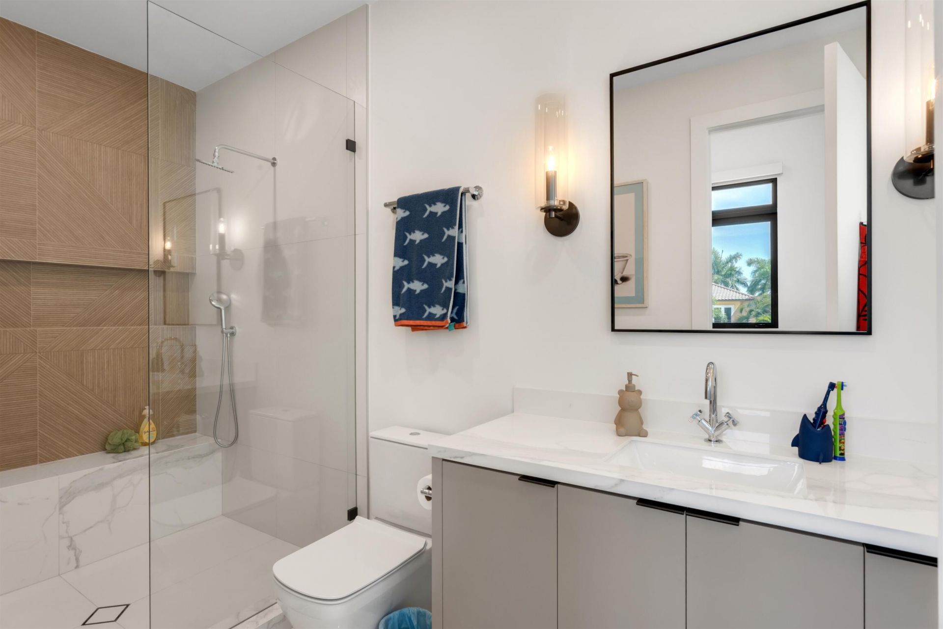 2420 NE 48th Street, Lighthouse Point, FL 33064 Photo