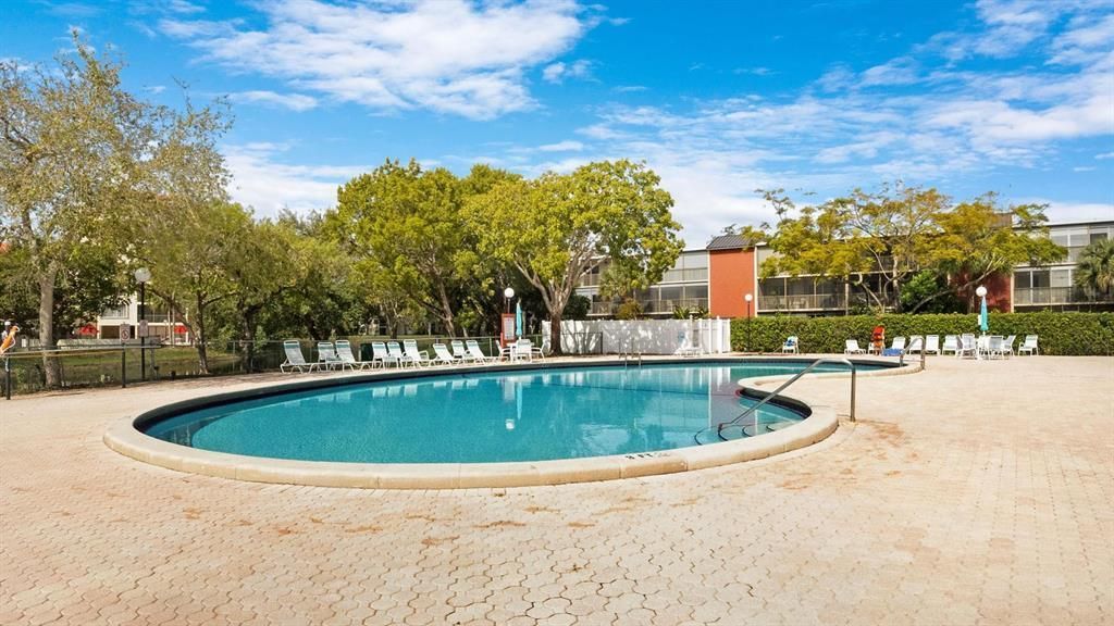 2202 S Cypress Bend Drive, Unit 801, Pompano Beach, FL 33069 Photo