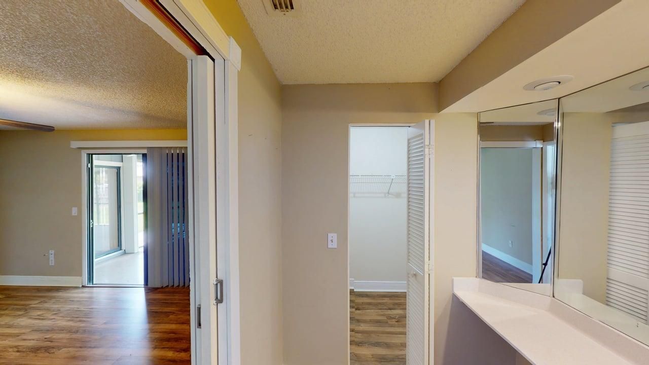 974 SE Belfast Avenue, Port Saint Lucie, FL 34983 Photo
