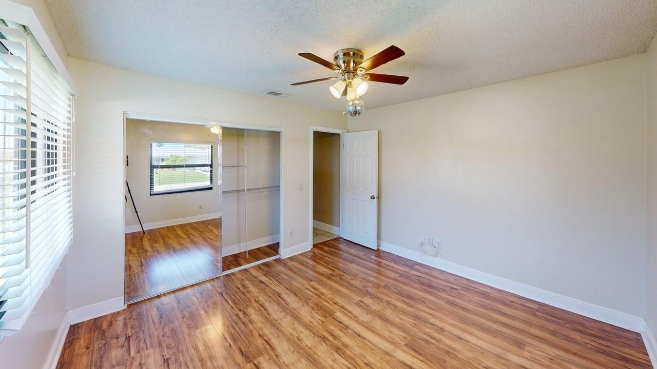974 SE Belfast Avenue, Port Saint Lucie, FL 34983 Photo