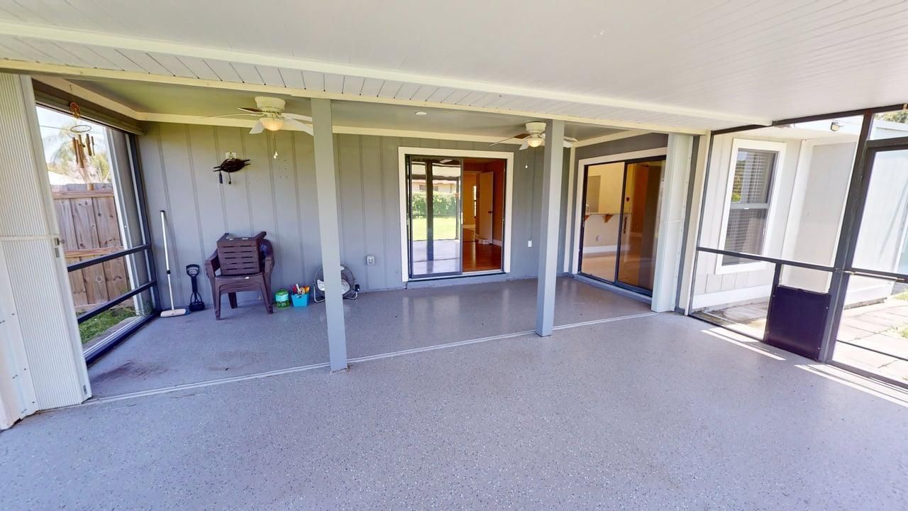 974 SE Belfast Avenue, Port Saint Lucie, FL 34983 Photo