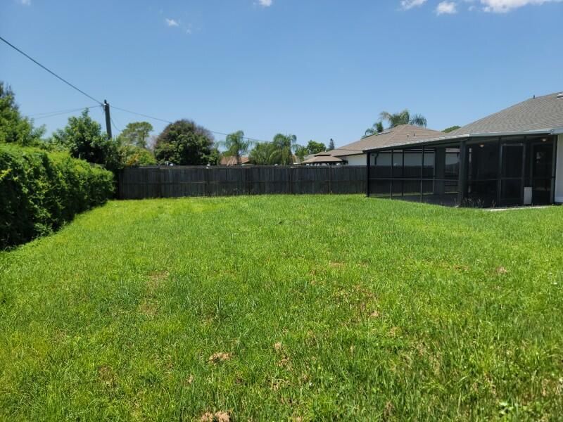 974 SE Belfast Avenue, Port Saint Lucie, FL 34983 Photo