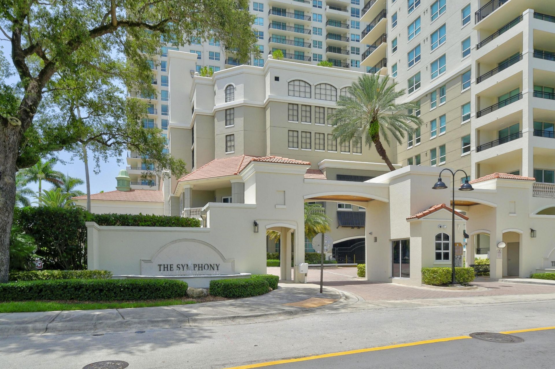 610 W Las Olas Boulevard, Unit 1118N, Fort Lauderdale, FL 33312 Photo