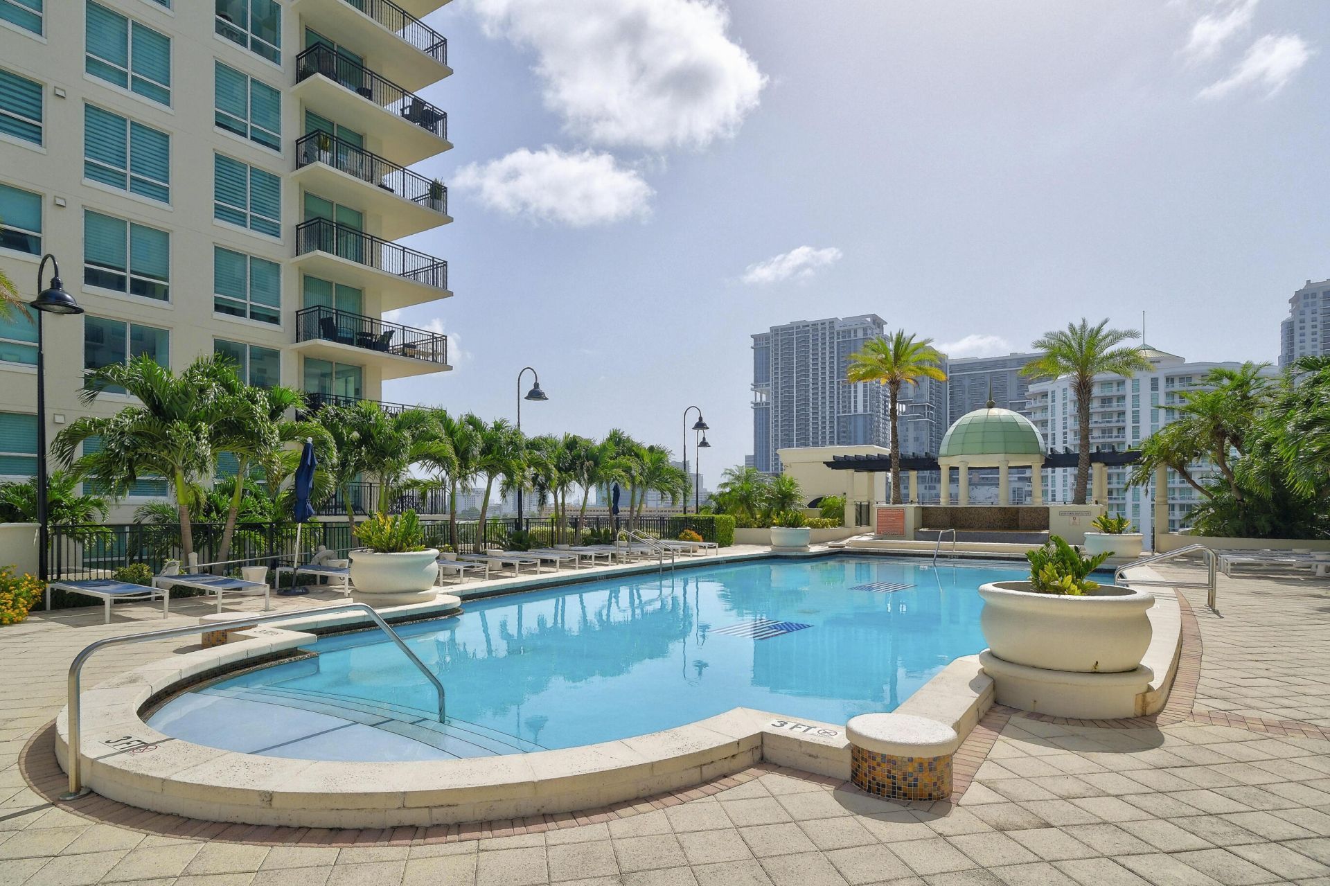 610 W Las Olas Boulevard, Unit 1118N, Fort Lauderdale, FL 33312 Photo