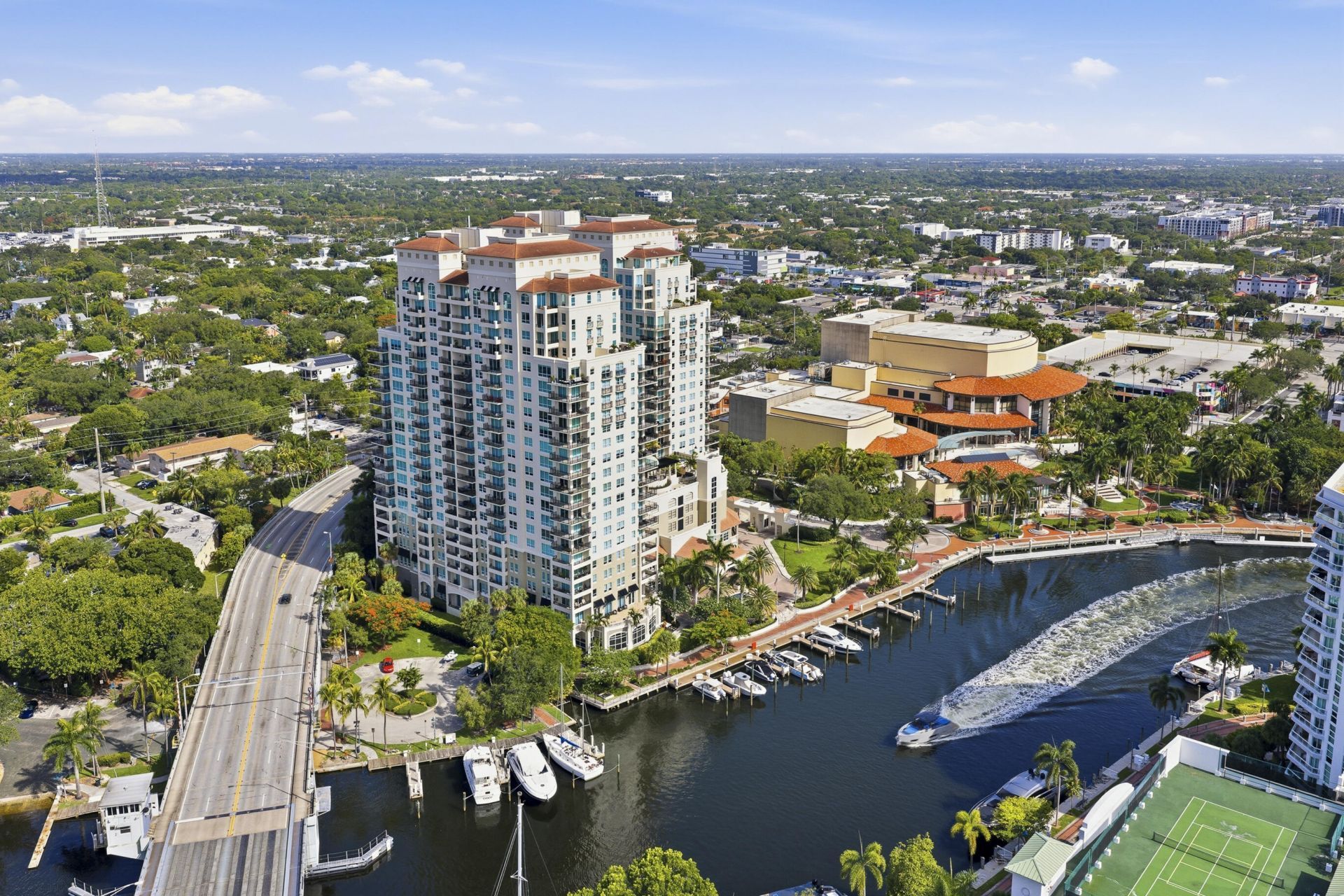 610 W Las Olas Boulevard, Unit 1118N, Fort Lauderdale, FL 33312 Photo