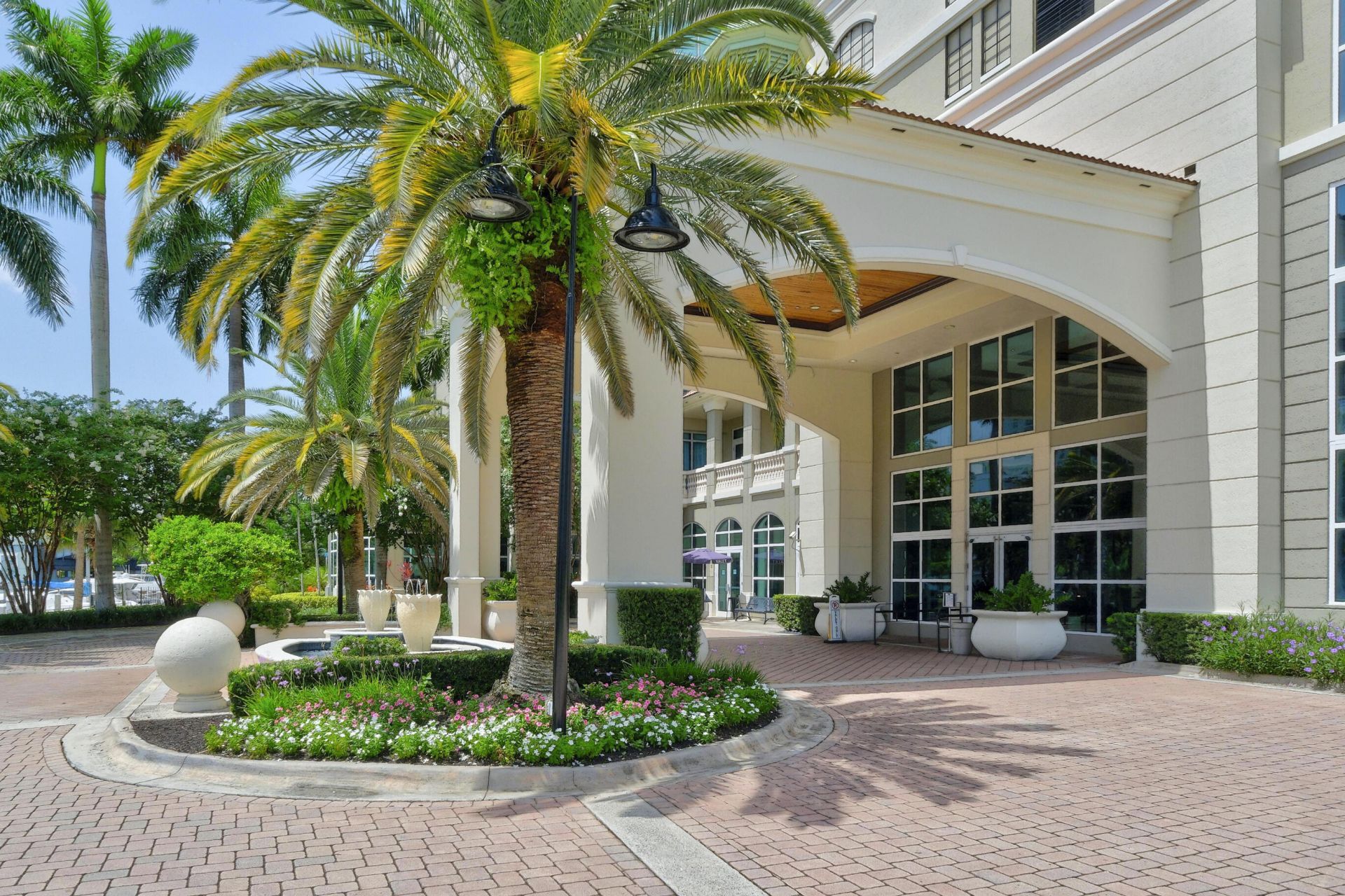 610 W Las Olas Boulevard, Unit 1118N, Fort Lauderdale, FL 33312 Photo