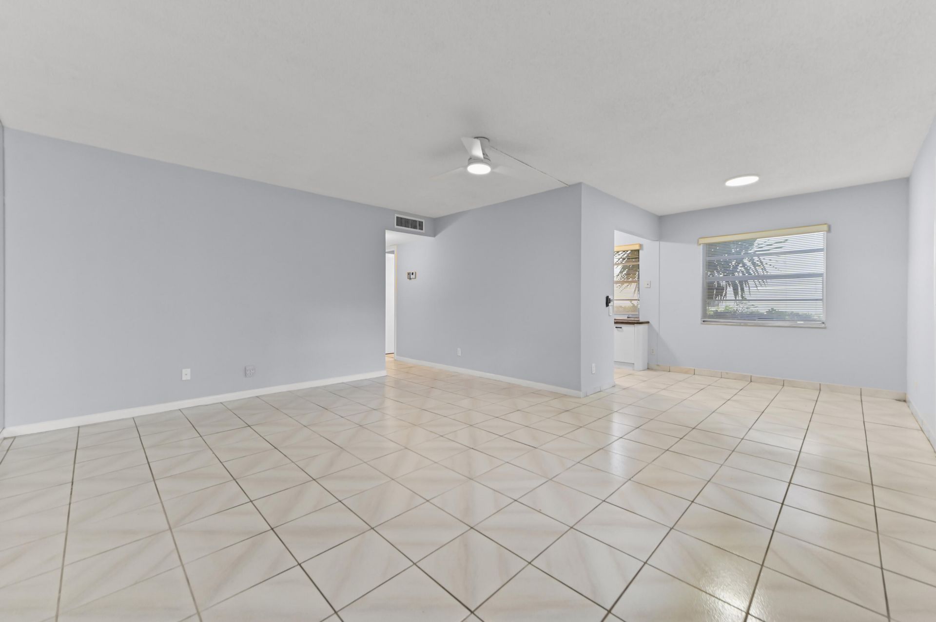 548 Capri L, Delray Beach, FL 33484 Photo
