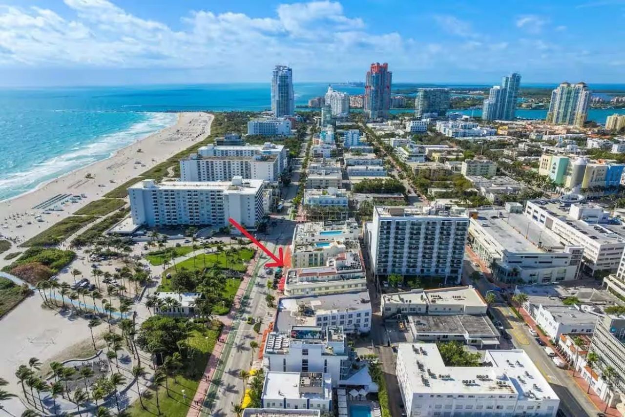 530 Ocean Drive, Miami Beach, FL 33139 Photo
