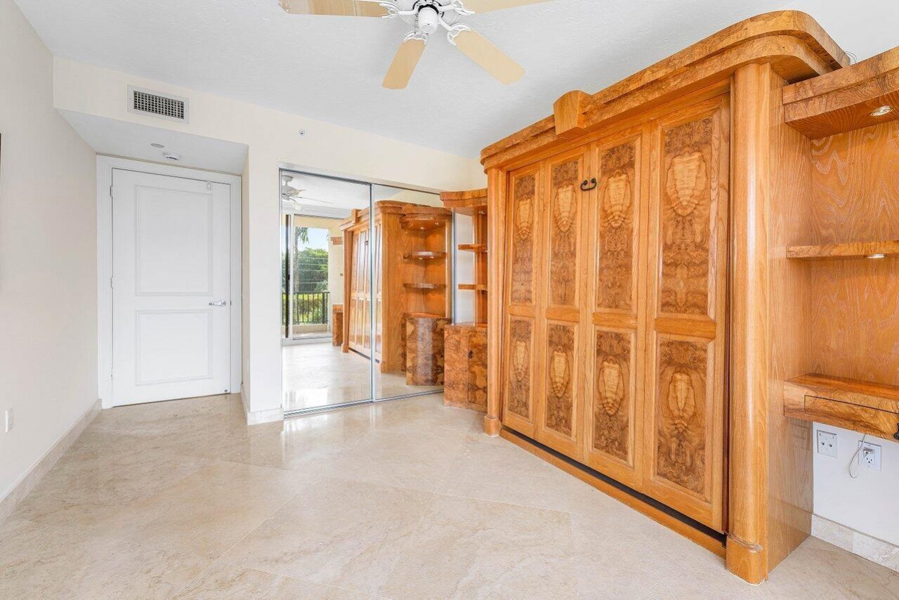 800 Ocean Drive, Unit 204, Juno Beach, FL 33408 Photo