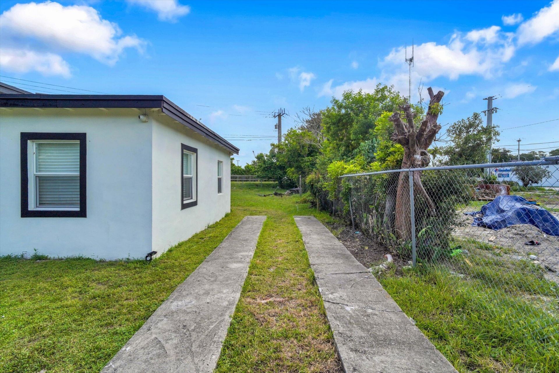 41 Williams Road, West Park, FL 33023 Photo