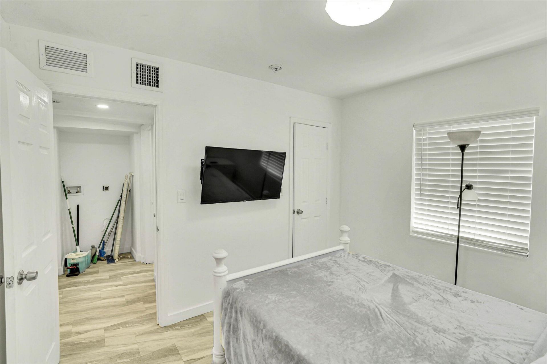 41 Williams Road, West Park, FL 33023 Photo