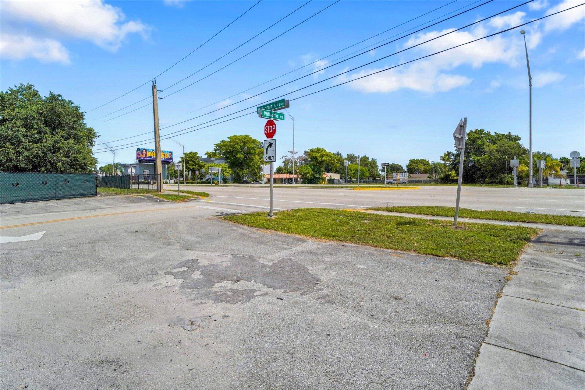 41 Williams Road, West Park, FL 33023 Photo