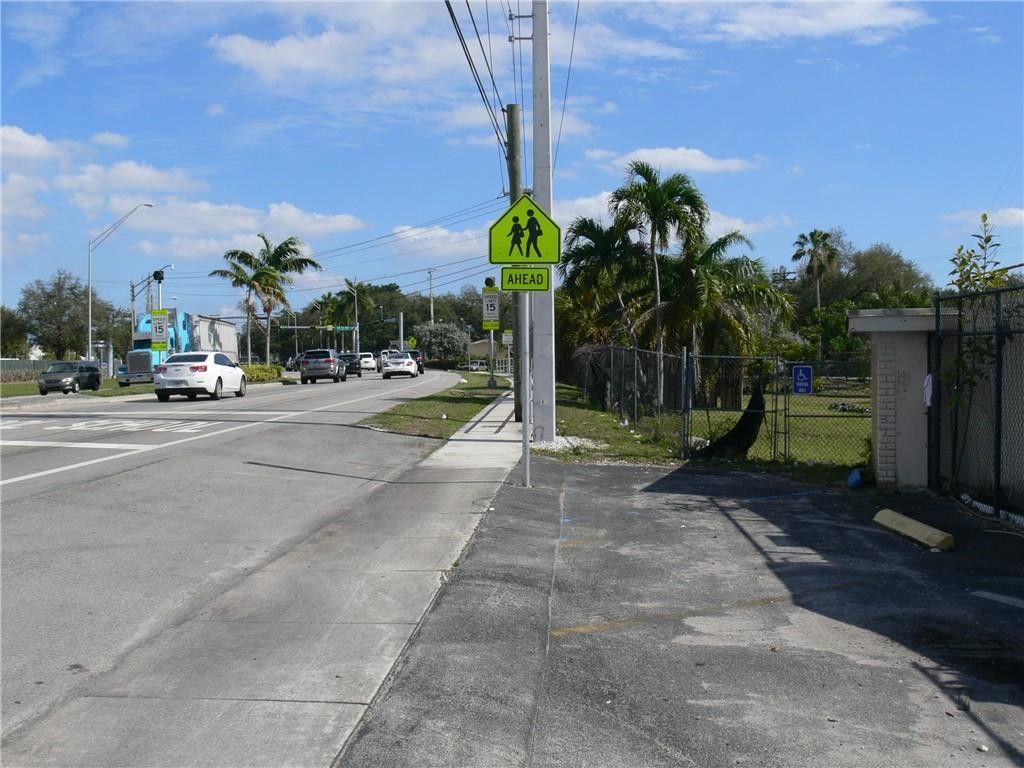 41 Williams Road, West Park, FL 33023 Photo