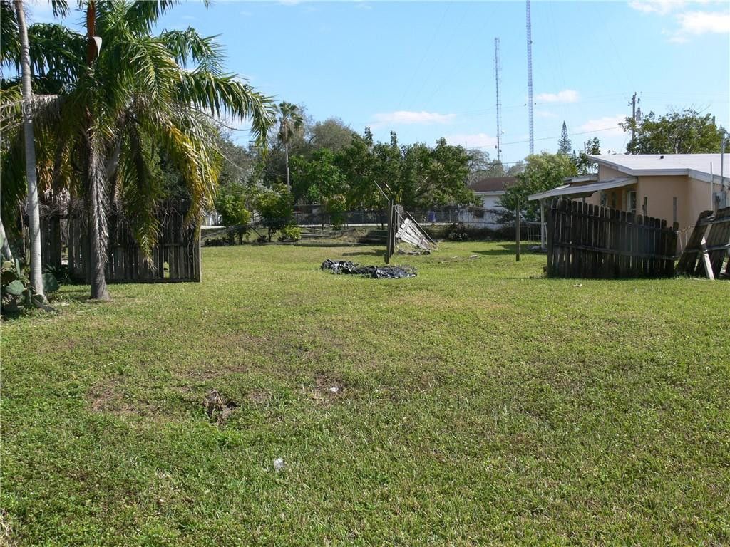 41 Williams Road, West Park, FL 33023 Photo