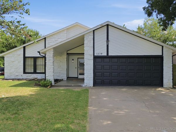 1370 E 139th Place , Glenpool, OK 74033