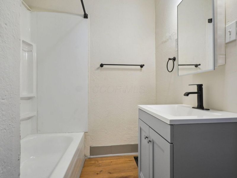 940-942 Leona Avenue , Columbus, OH 43201 Photo 34