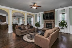 310 Black Walnut Lane  photo 4