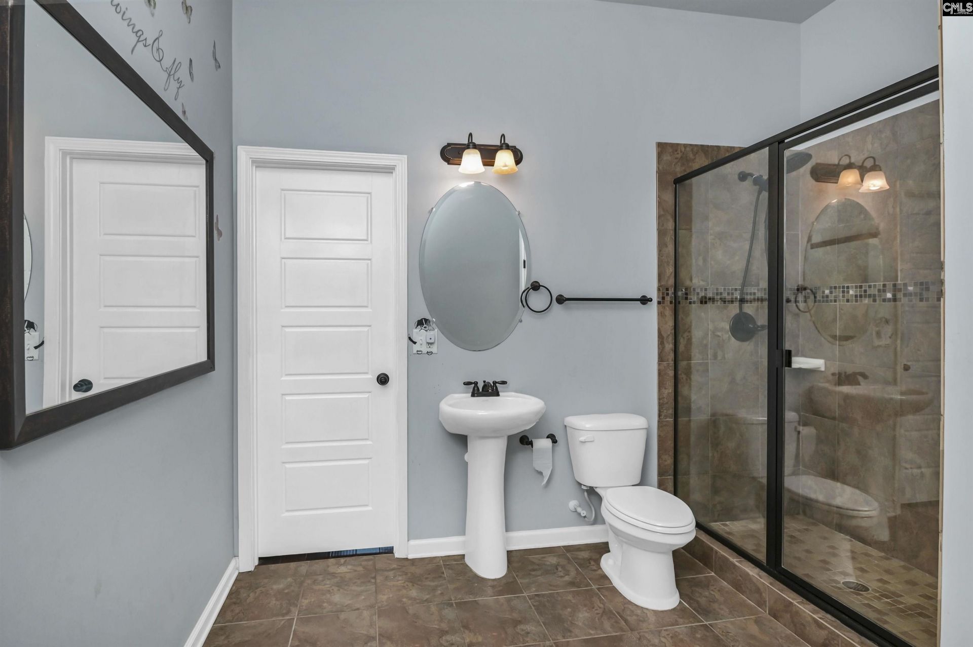 310 Black Walnut Lane  Photo 36