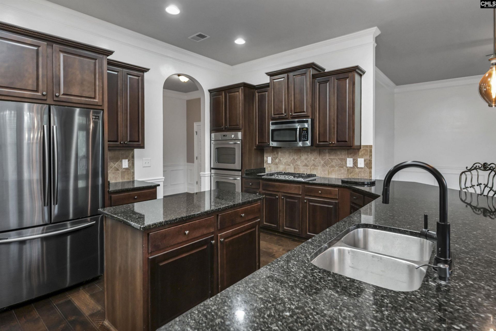 310 Black Walnut Lane  Photo 7