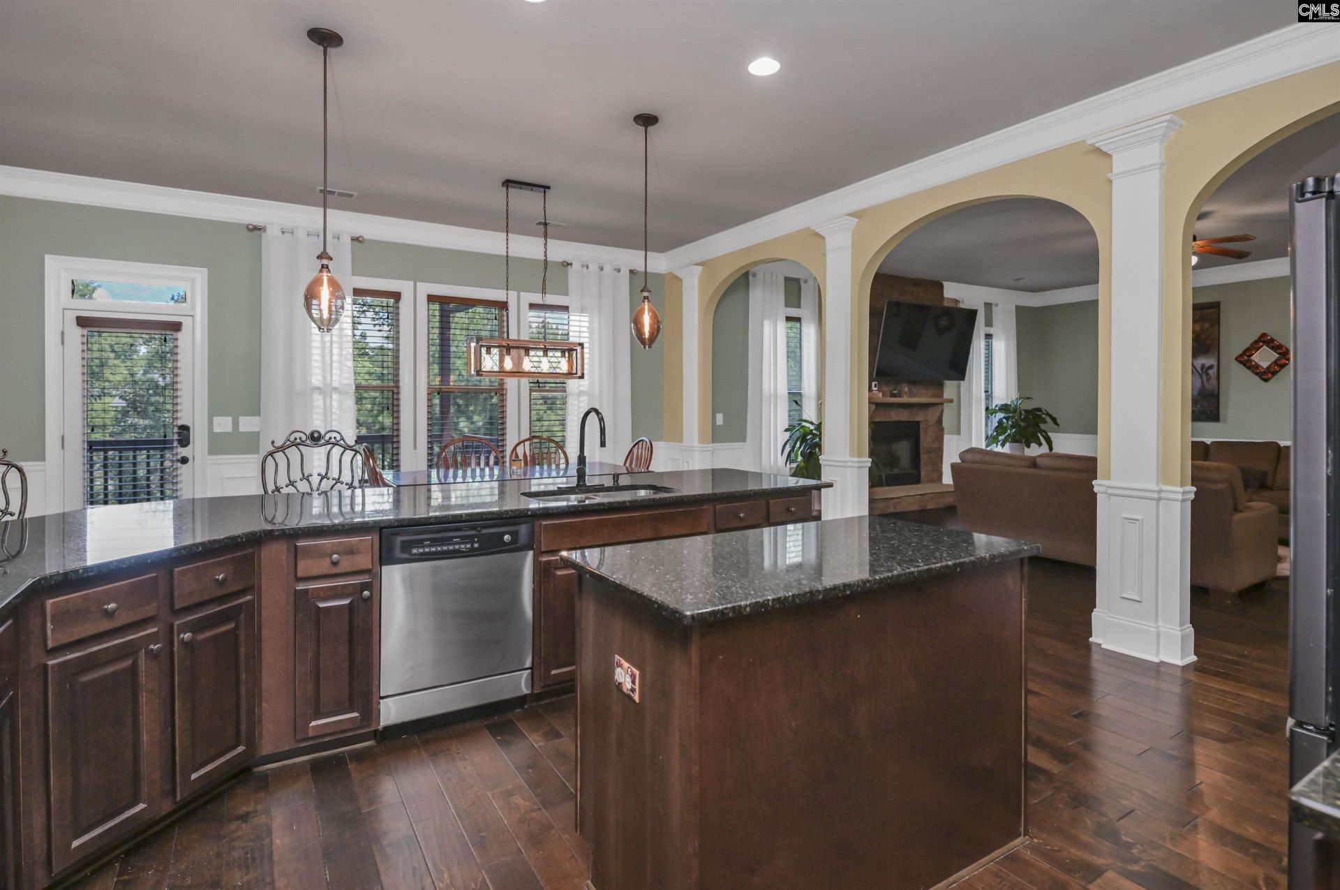 310 Black Walnut Lane  Photo 8