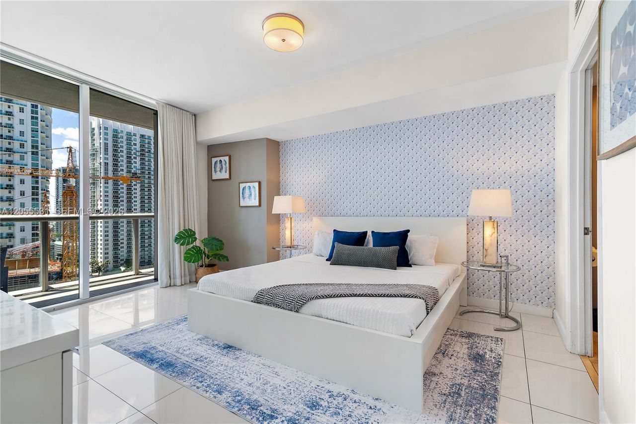 485 Brickell Ave , Unit 2306, Miami, FL 33131 Photo