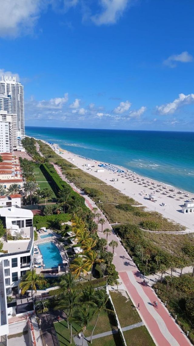 5825 Collins Ave , Unit 9C, Miami Beach, FL 33140 Photo