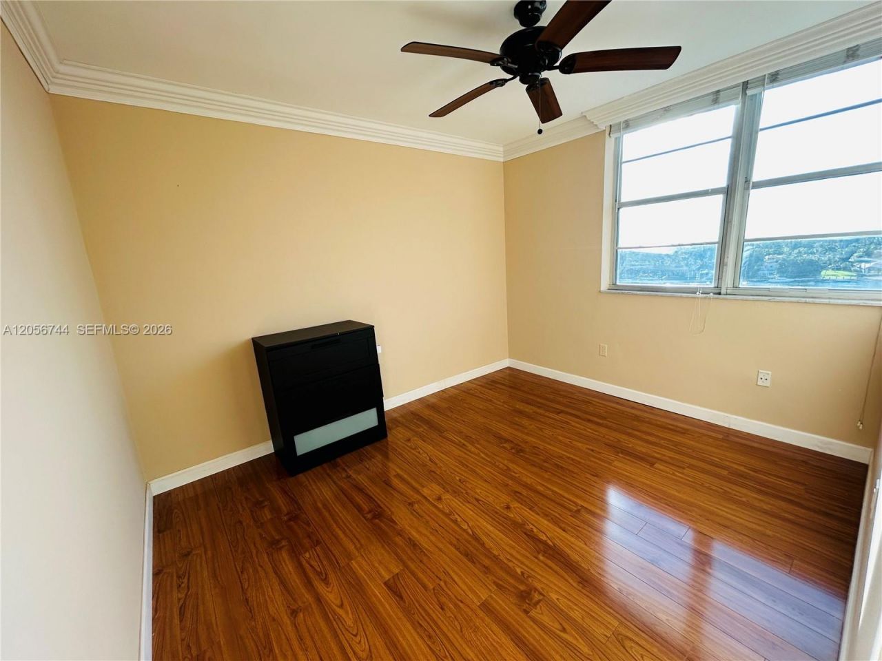 5825 Collins Ave , Unit 9C, Miami Beach, FL 33140 Photo