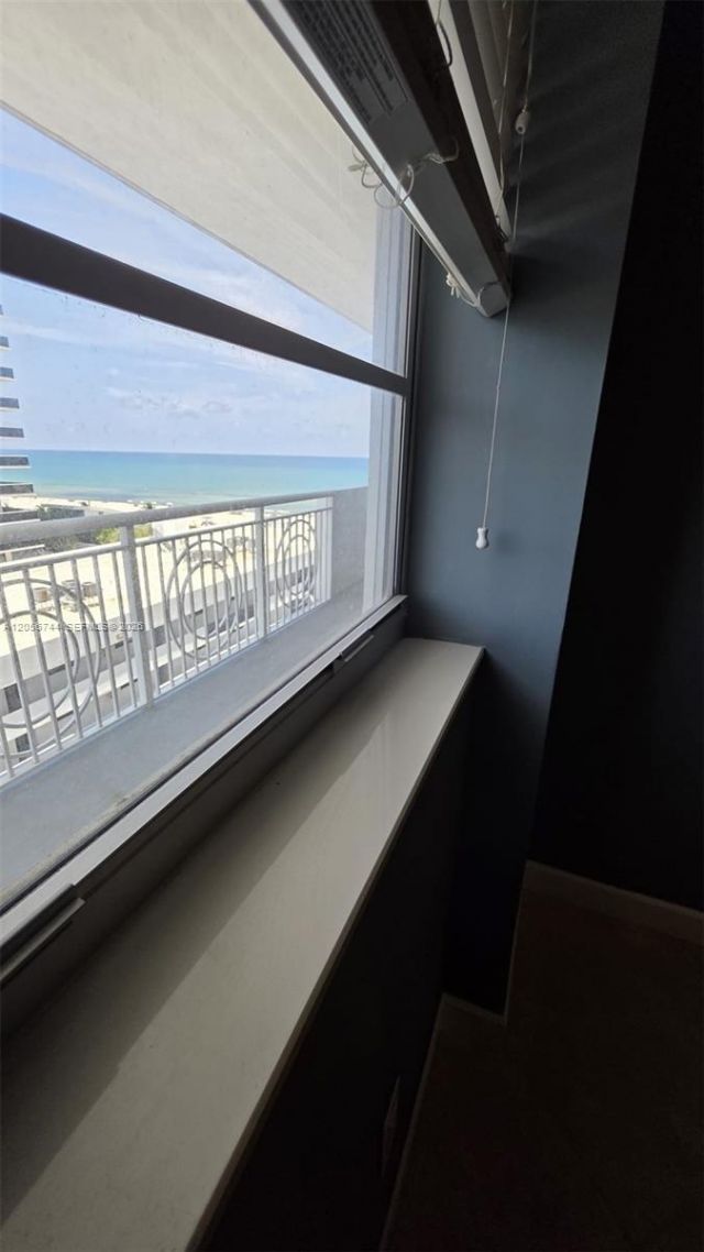 5825 Collins Ave , Unit 9C, Miami Beach, FL 33140 Photo