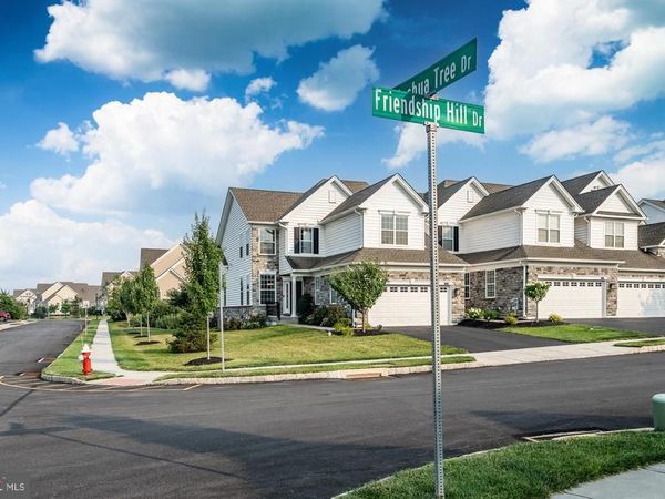 700 FRIENDSHIP HILL DRIVE , COLLEGEVILLE, PA 19426