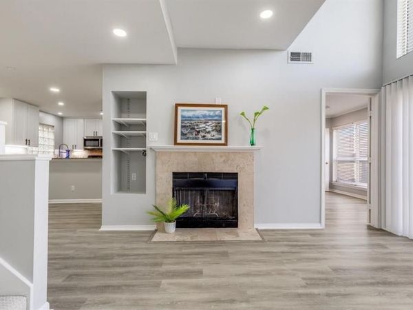 4221 Cole Avenue, Unit 202, Dallas, TX 75205