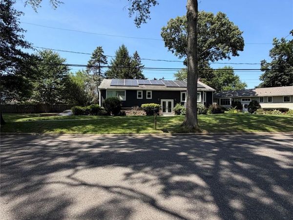 6 Raphael Street, Huntington, NY 11746