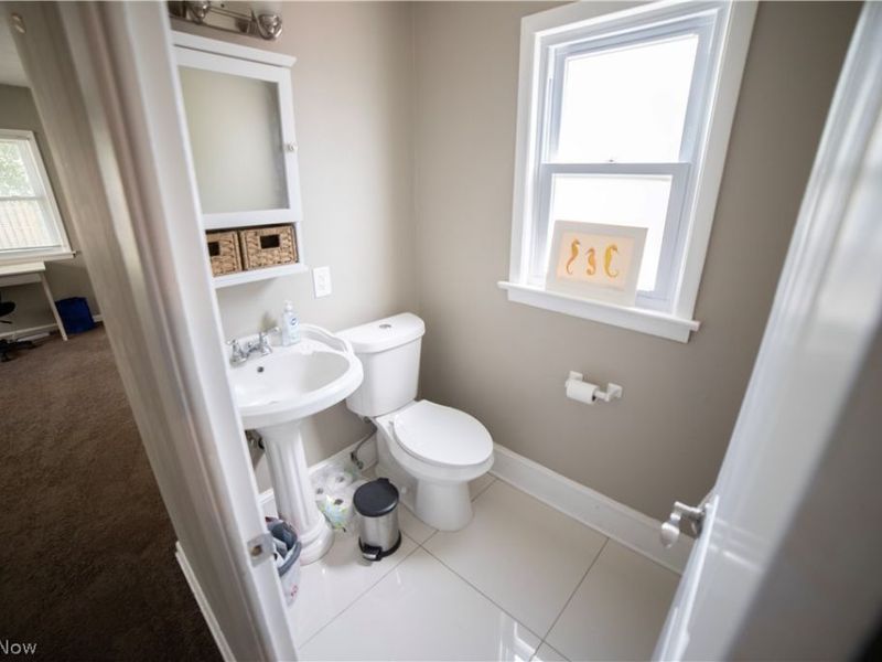 1945 Staunton Road , Cleveland Heights, OH 44118 Photo 20