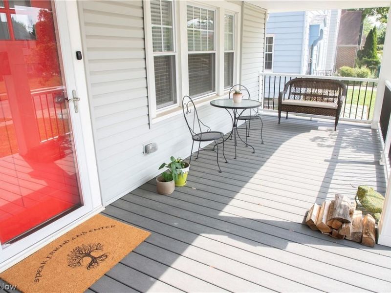 1945 Staunton Road , Cleveland Heights, OH 44118 Photo 4