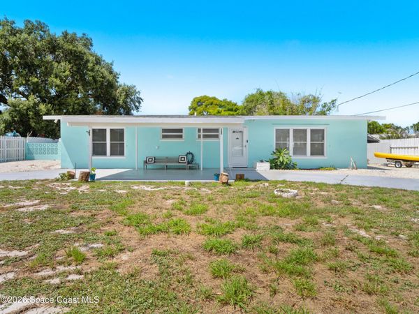 3730 Maple Street , Sebastian, FL 32976